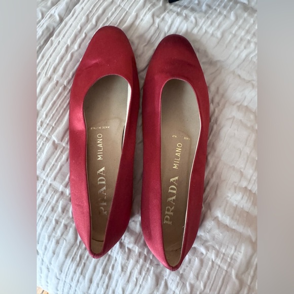 Prada Women's Scarlet Flats🧡 - Picture 4 of 6
